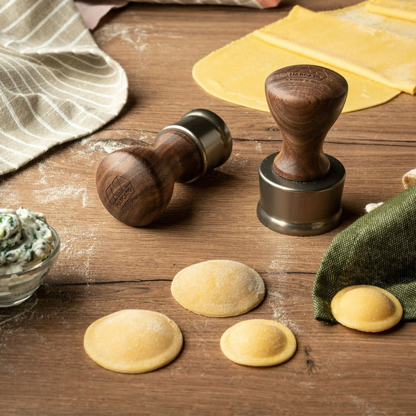 Produktbild des Produkts MARCATO Ravioliausstecher glatt-rund Ø 3,8 cm Champagne