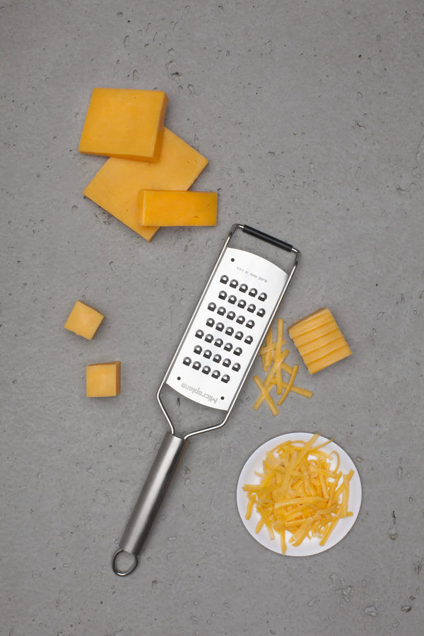Produktbild des Produkts MICROPLANE Sehr Grobe Reibe Professional Serie